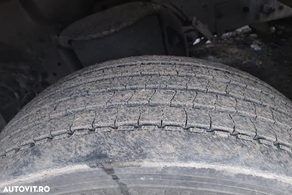 Mercedes-Benz ACTROS - 22