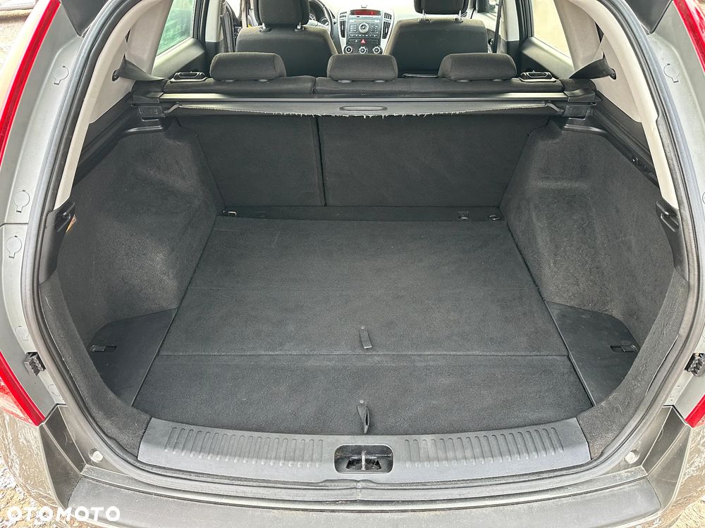 Kia Ceed 1.6 Crdi Comfort - 22