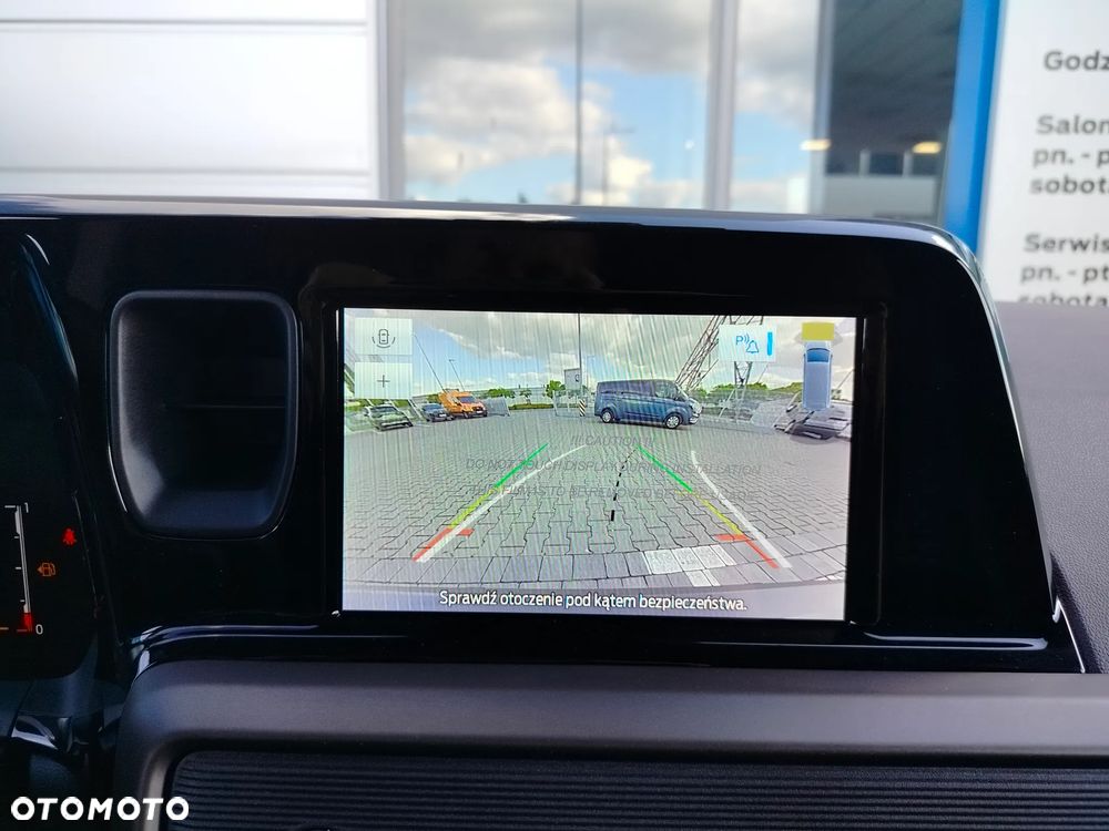 Ford Transit Courier - 9