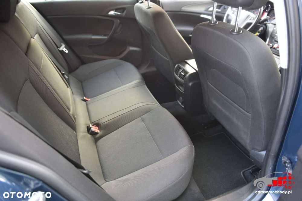 Opel Insignia - 21