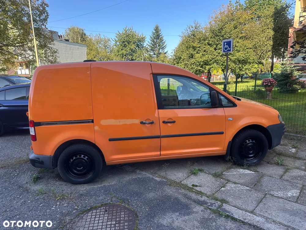 Volkswagen Caddy - 2