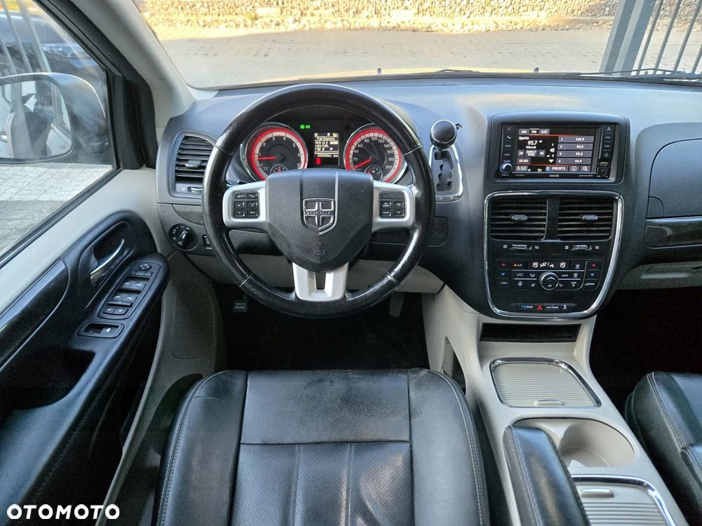 Dodge Grand Caravan 3.6 Express - 6