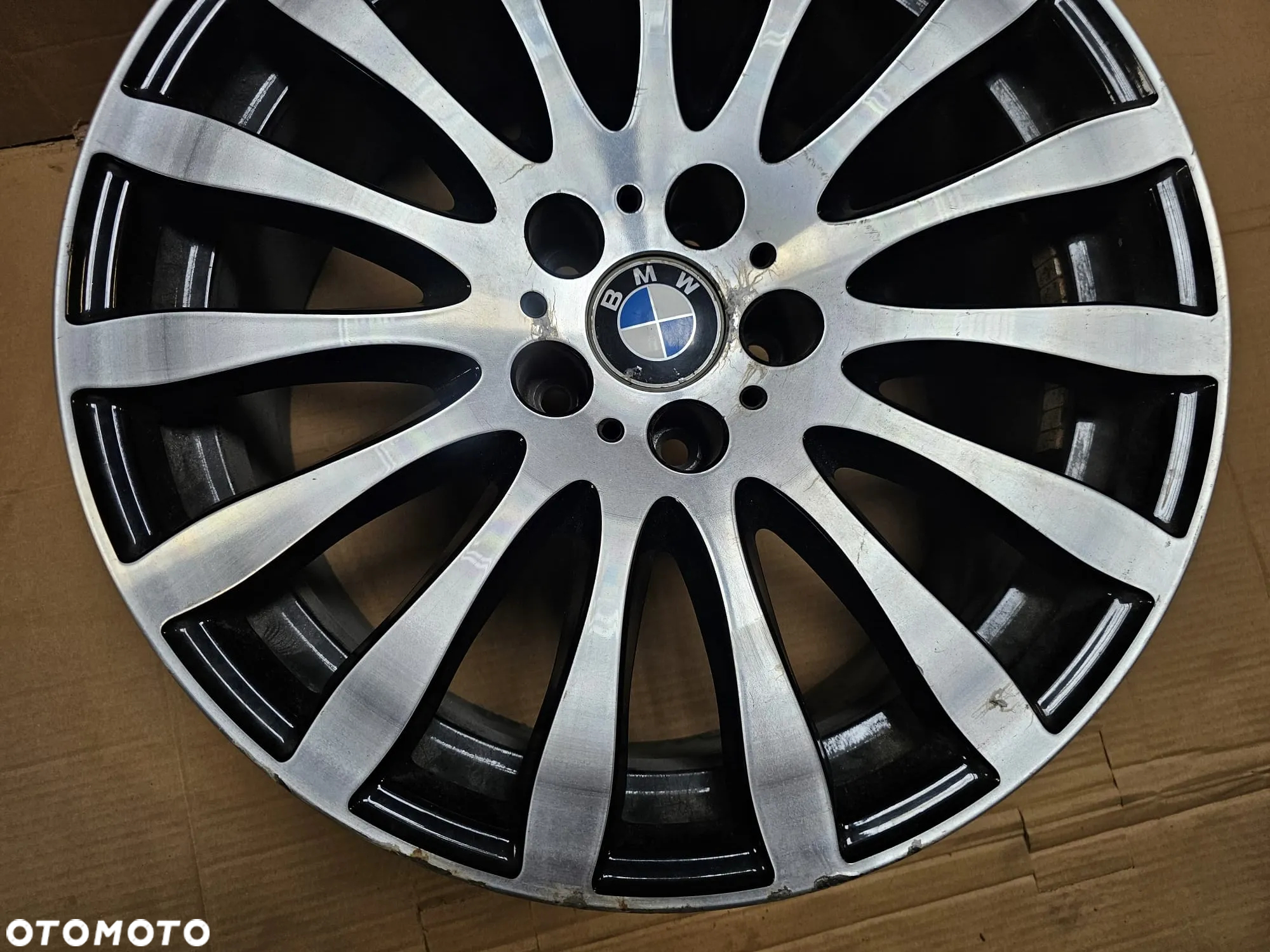 (F15) BMW OE 5 E60 3 E90 F30 / 6788788-13 / 8,5Jx19 IS18 5x120 - 4
