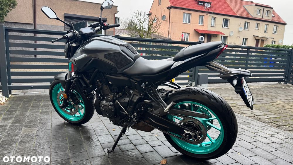Yamaha MT - 5