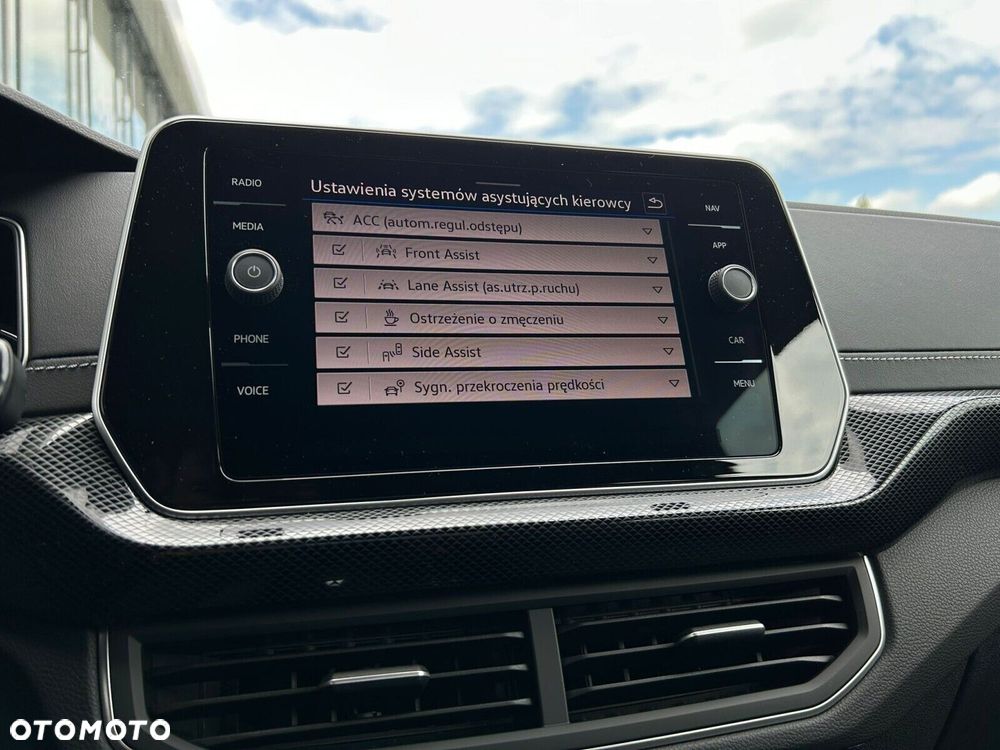 Volkswagen T-Cross - 20