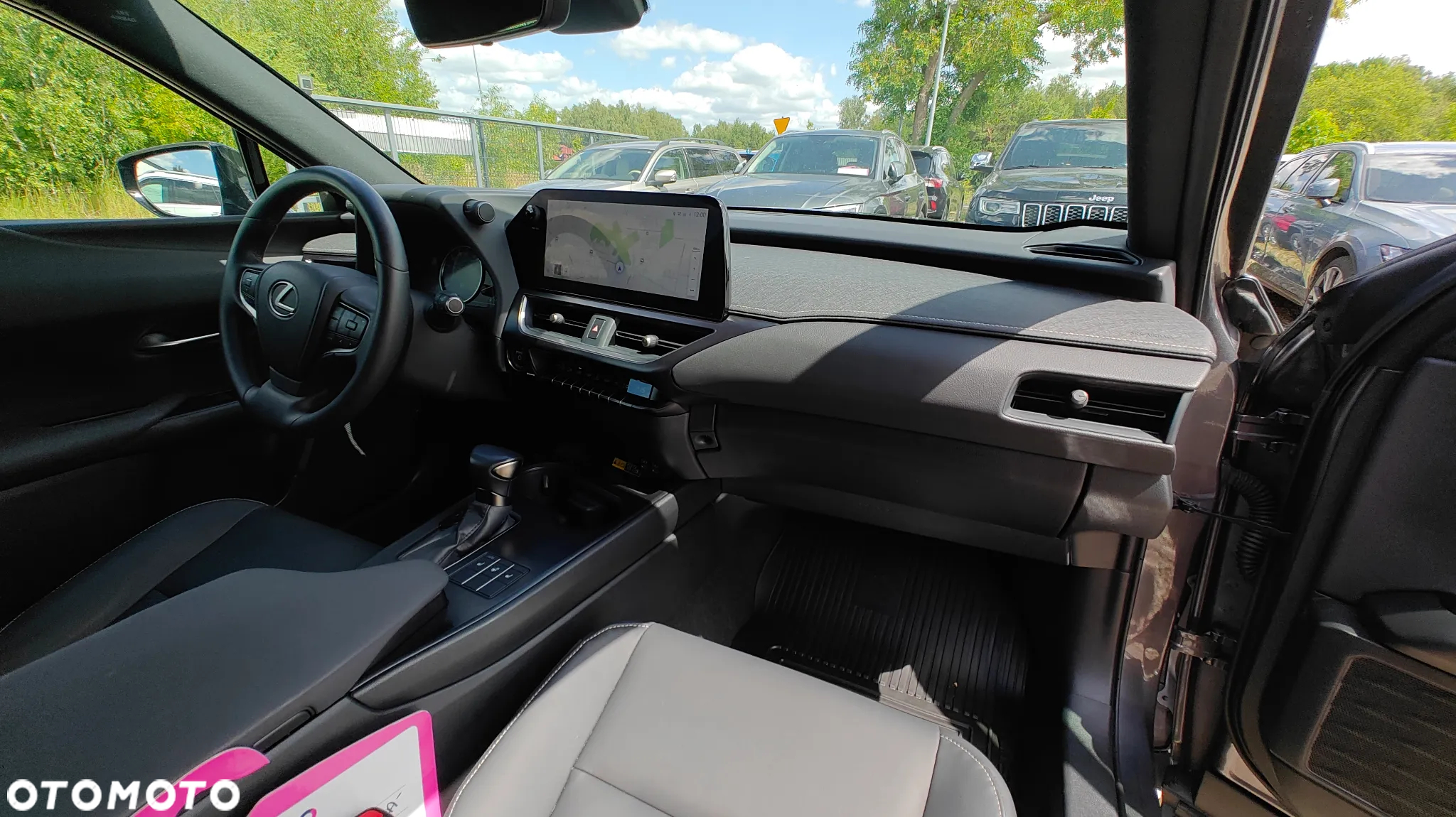 Lexus UX 250h GPF F Sport 2WD - 14