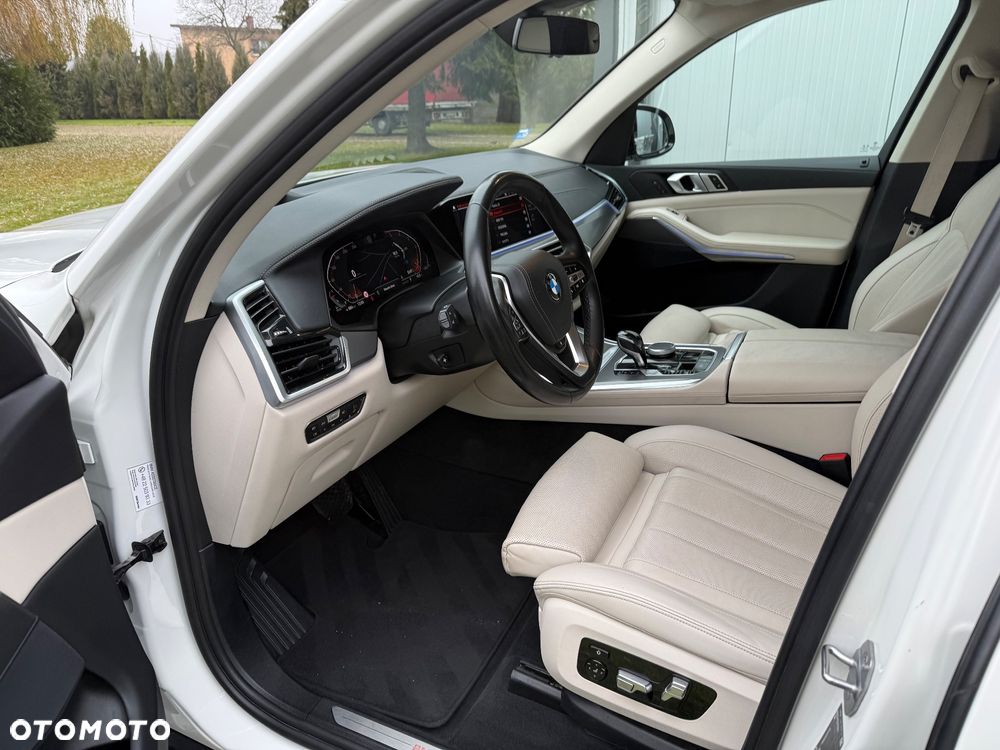 BMW X5 xDrive30d - 38