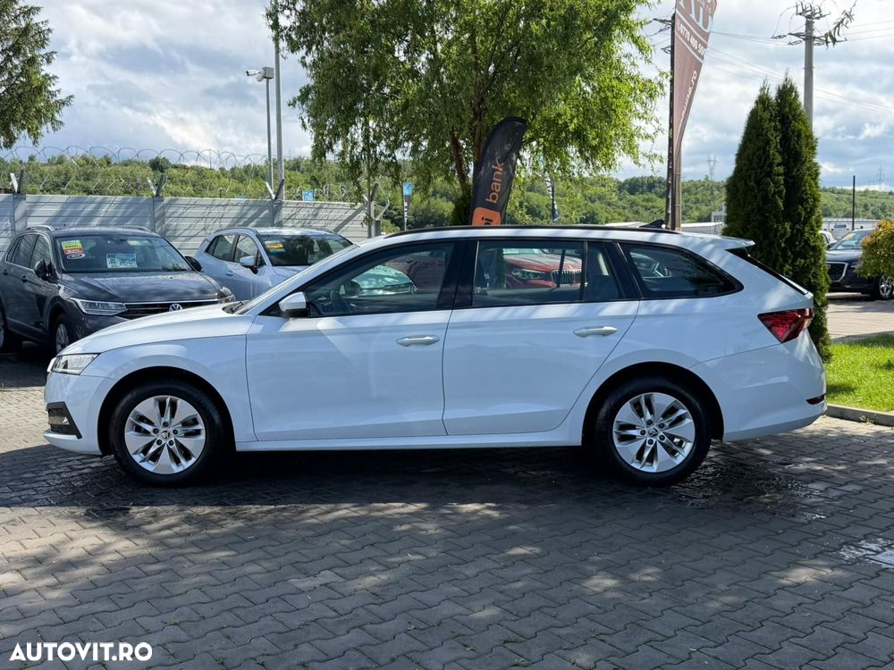 Skoda Octavia 2.0 TDI DSG Ambition - 3