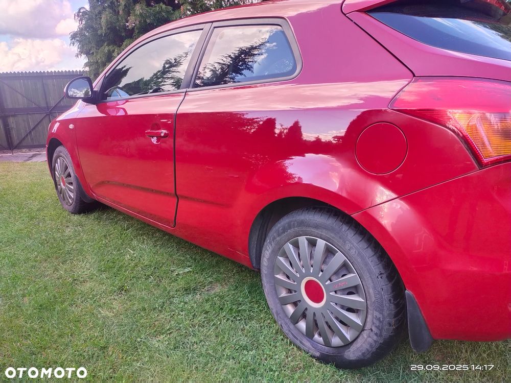 Kia Ceed 1.6 Comfort - 13