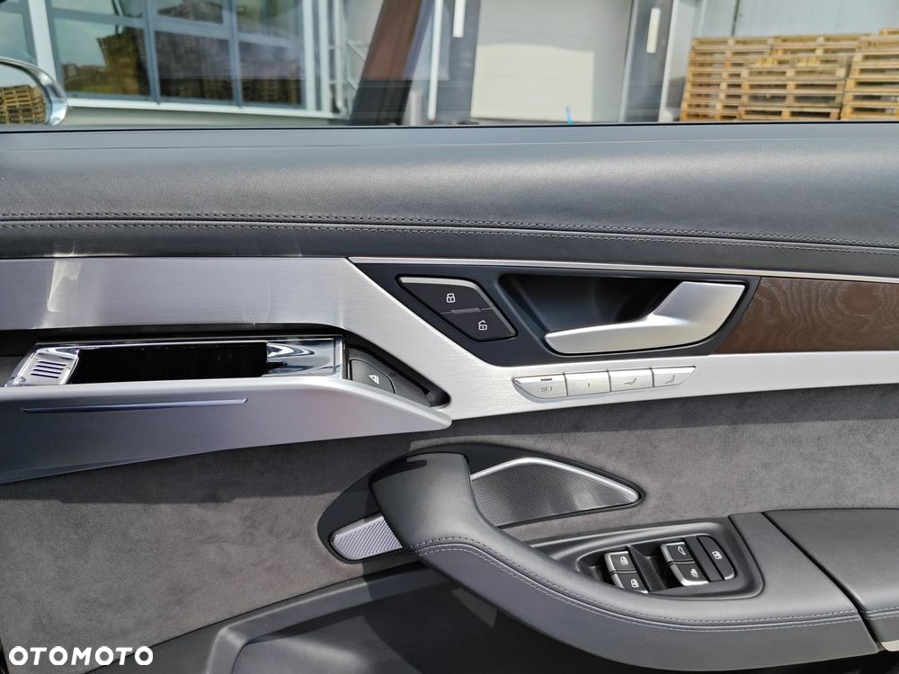 Audi A8 3.0 TDI clean diesel L Quattro - 35