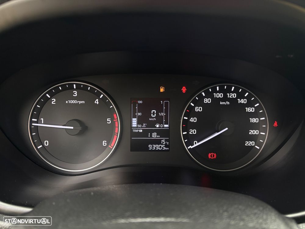 Hyundai i20 1.1 CRDi Style - 8