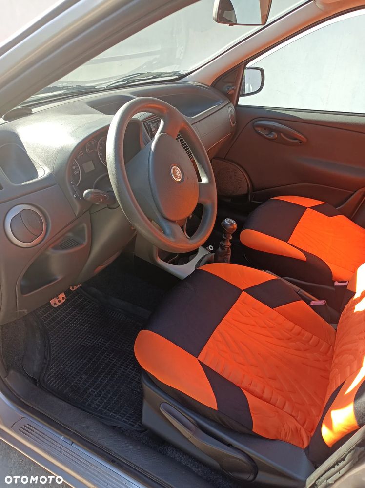 Fiat Punto 1.2 8V Classic - 4