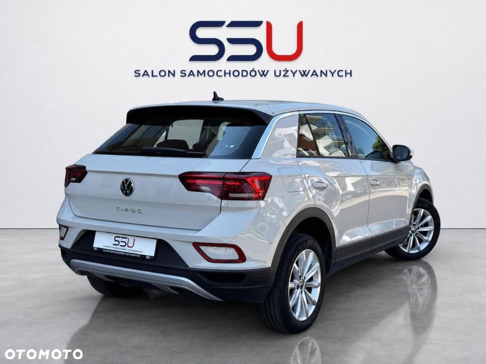 Volkswagen T-Roc - 4