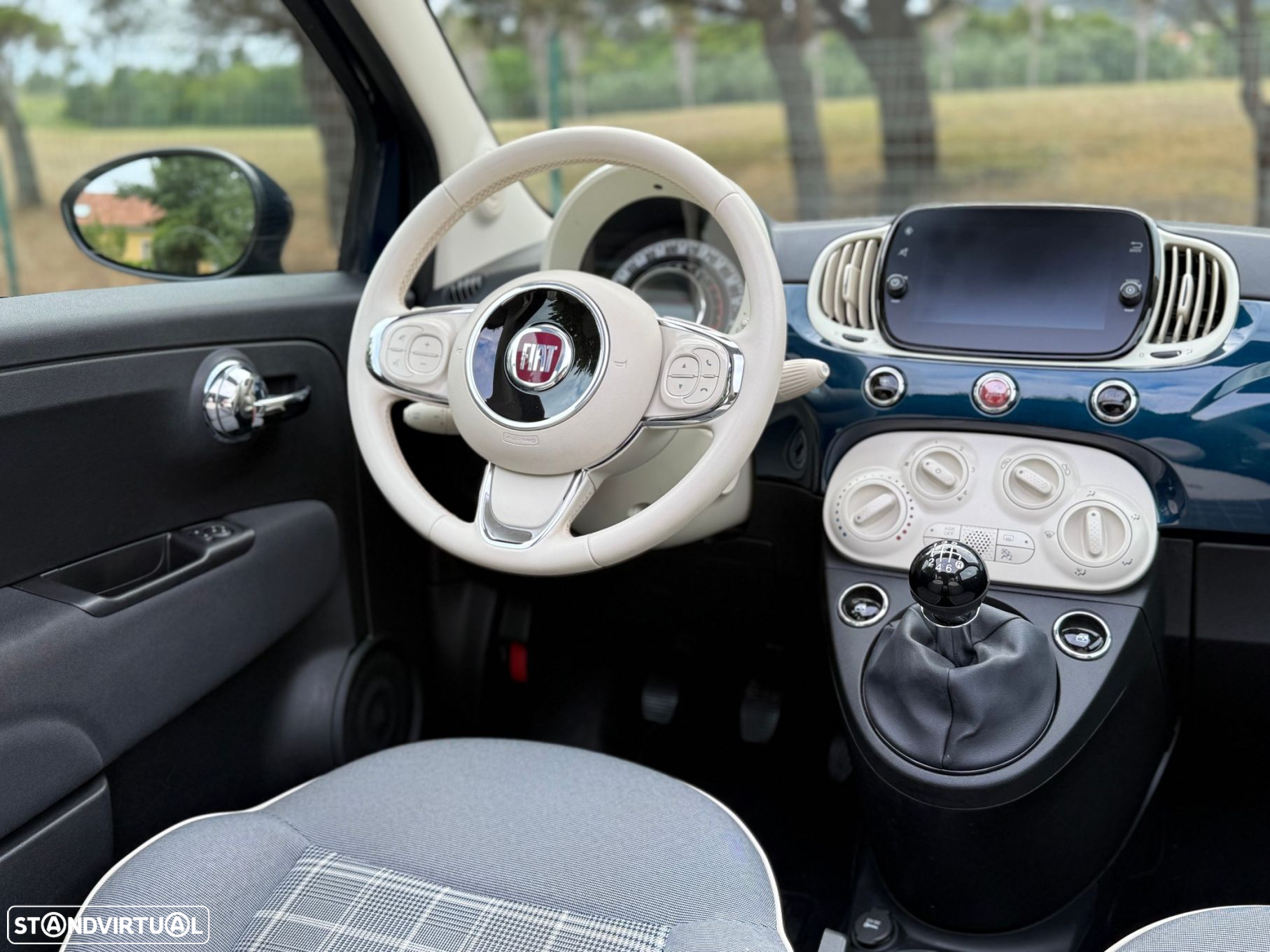 Fiat 500C 1.0 Hybrid Lounge - 26
