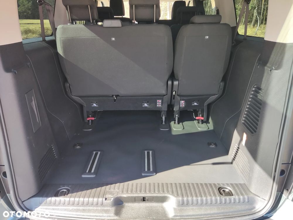 Peugeot Traveller 2.0 BlueHDi Long Business EAT8 - 9