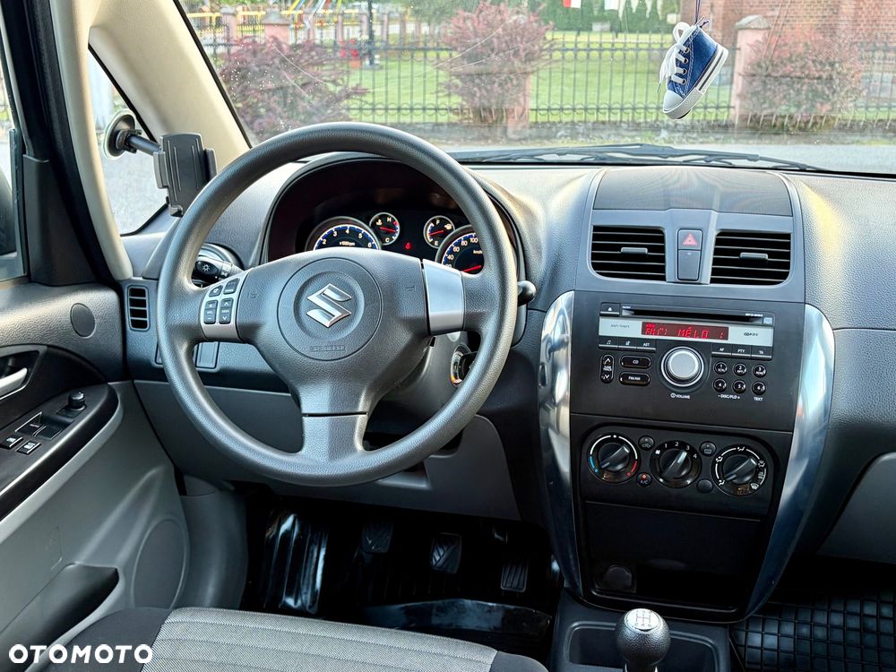 Suzuki SX4 - 15