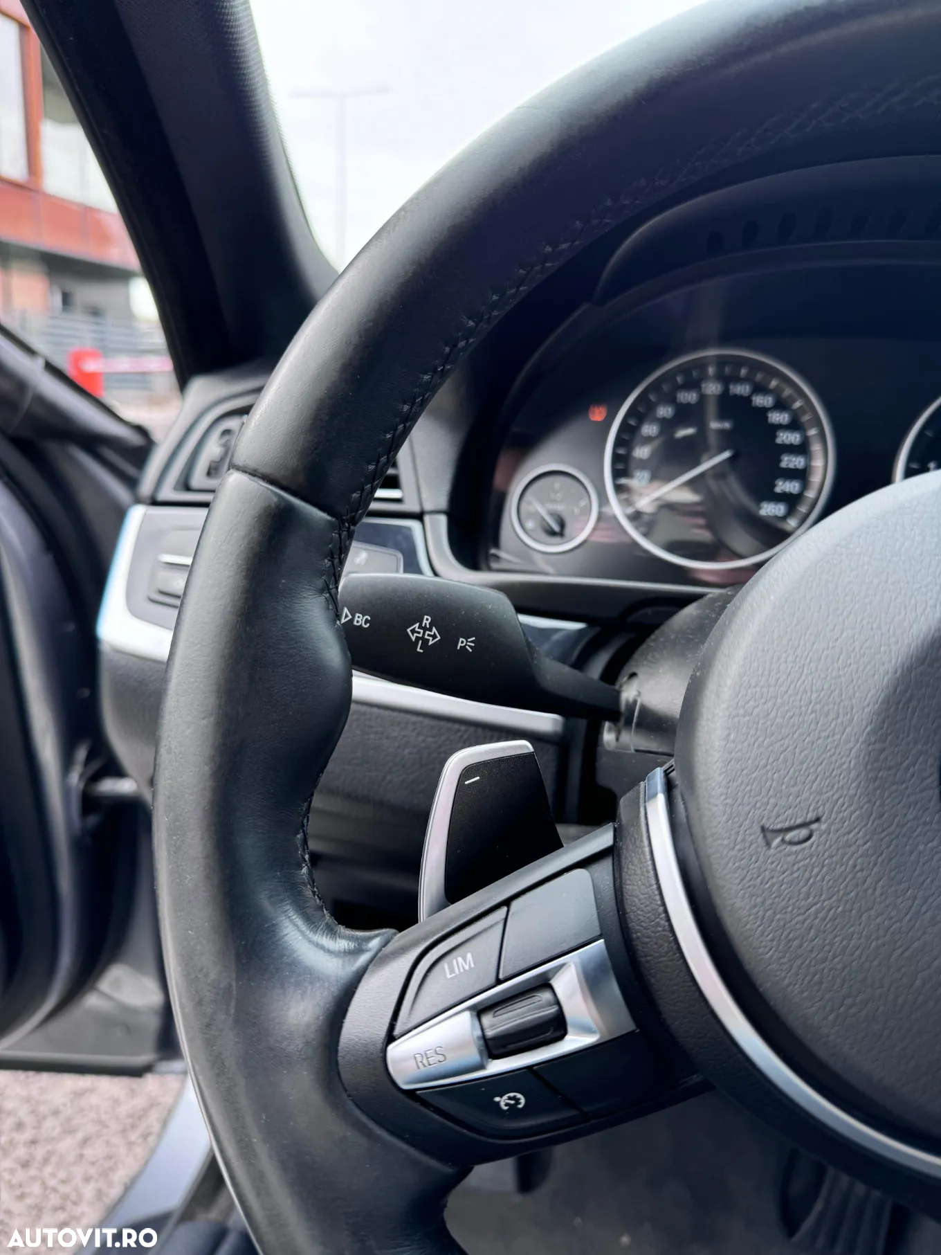 BMW Seria 5 530d - 12