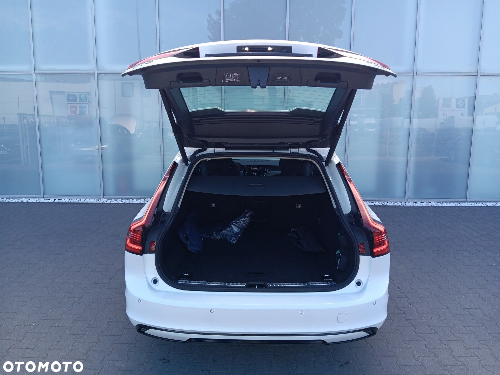 Volvo V90 - 12