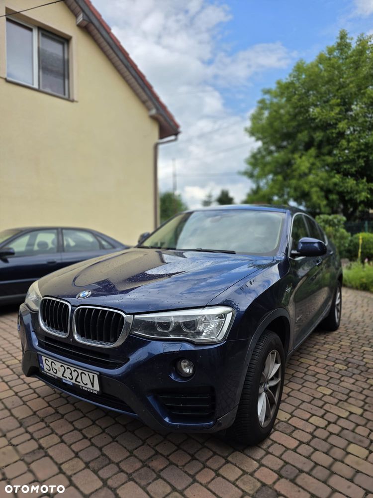 BMW X4 xDrive20i Advantage - 4