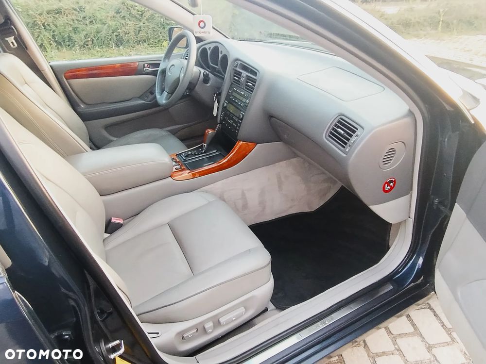 Lexus GS 300 - 15