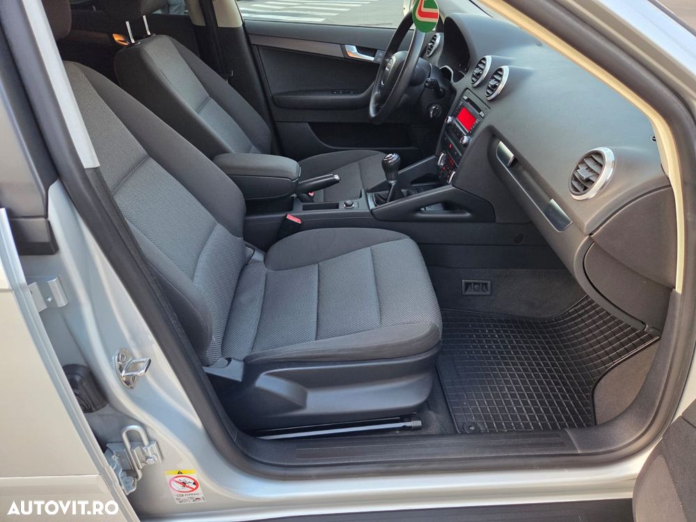 Audi A3 1.6 ack Ambiente - 12