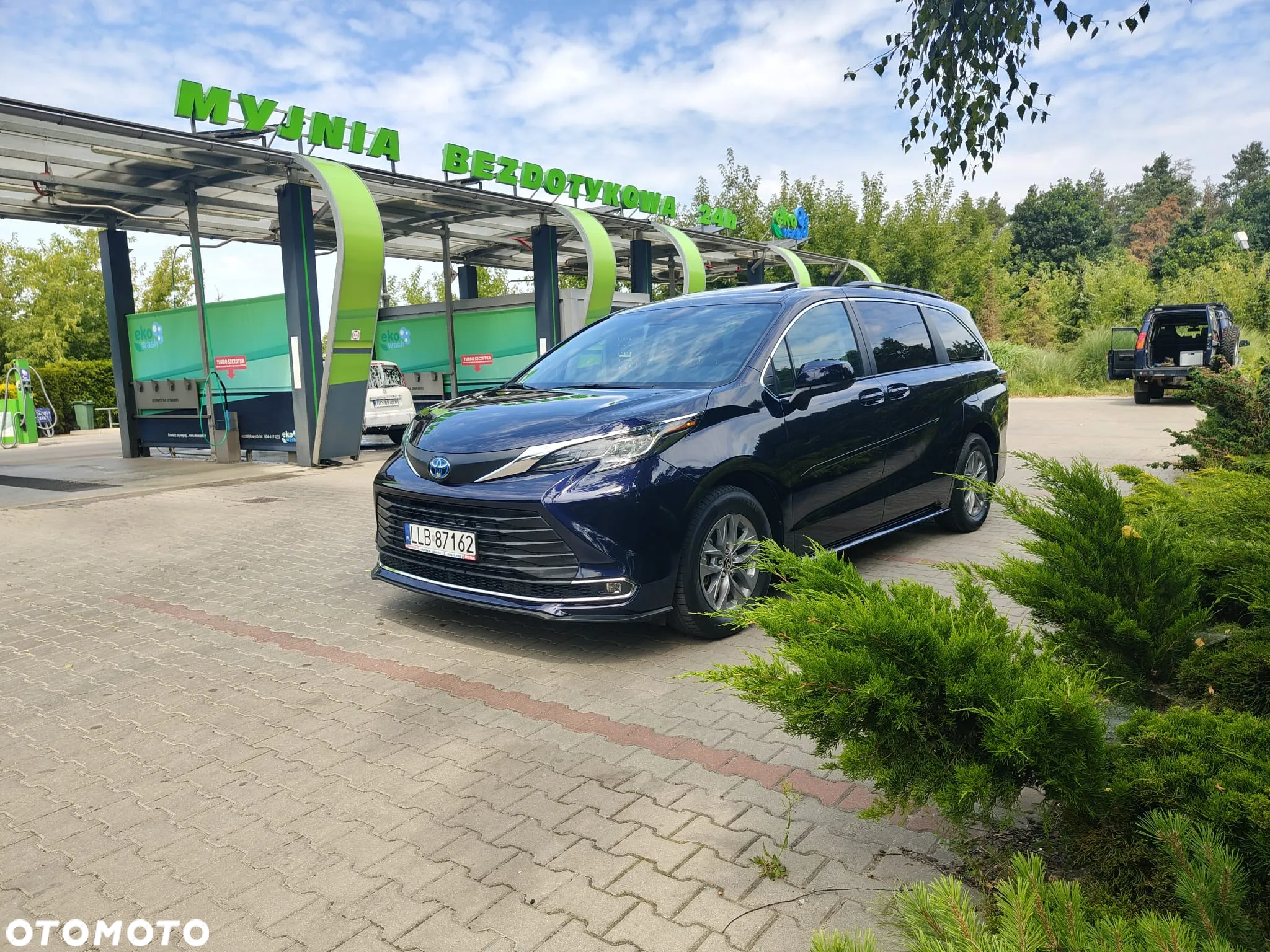 Toyota Sienna - 6