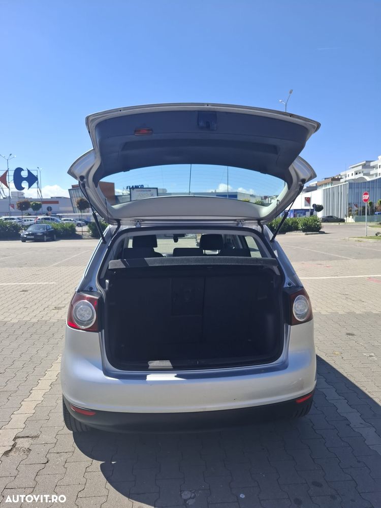 Volkswagen Golf Plus - 8