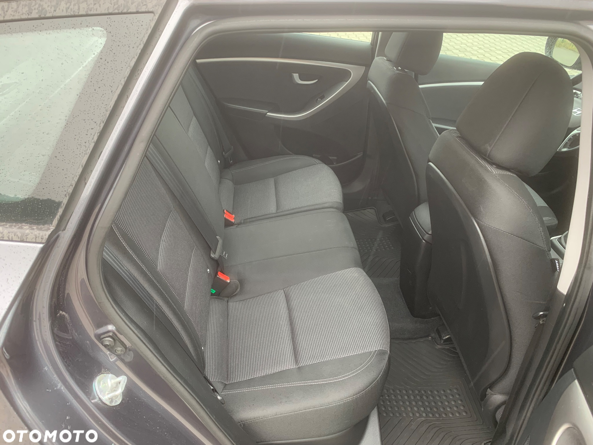 Hyundai i30 1.6 Comfort - 14
