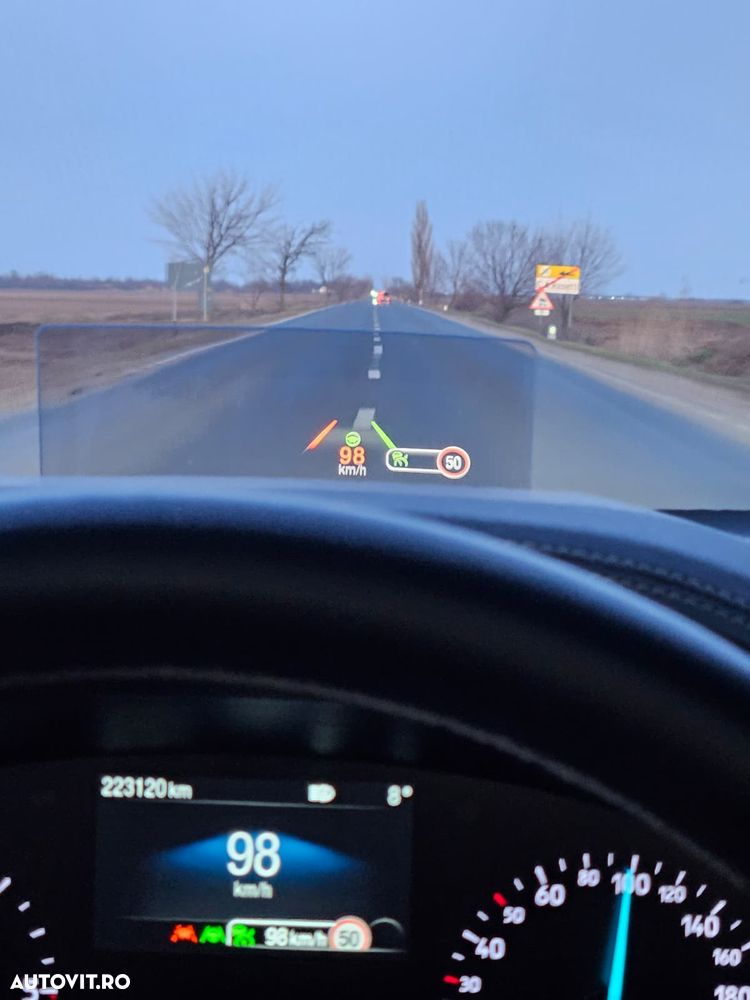 Ford Focus 2.0 EcoBlue Start-Stopp-System Aut. ACTIVE VIGNALE - 17