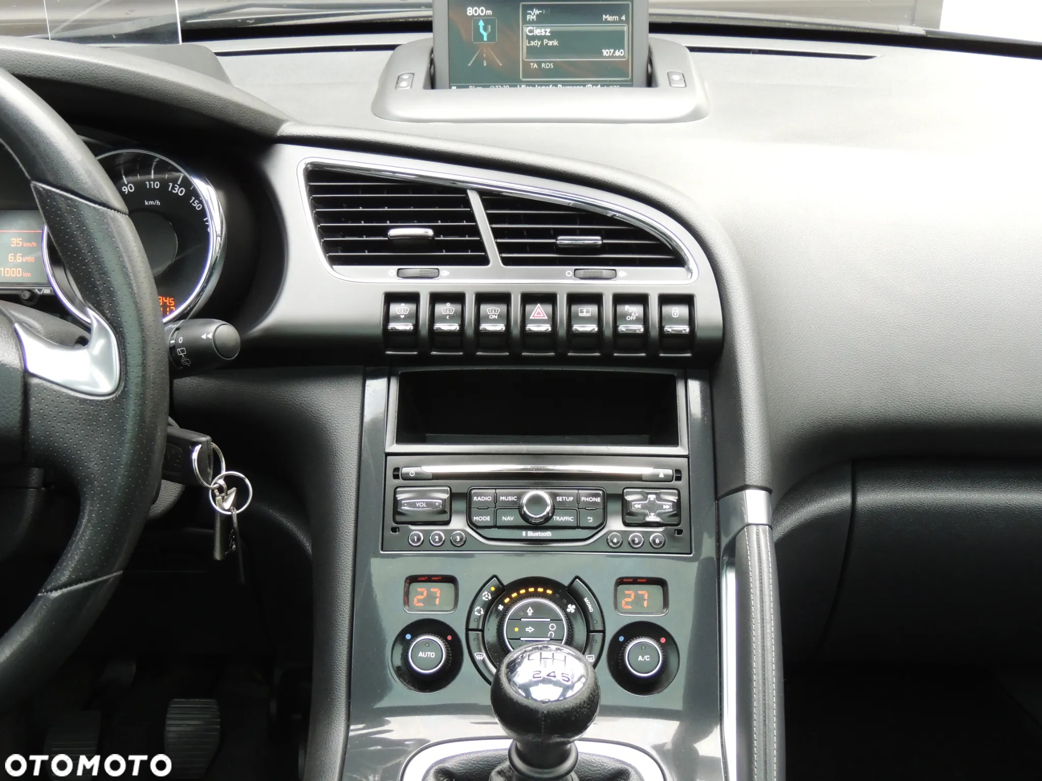 Peugeot 3008 HDi 115 Allure - 10