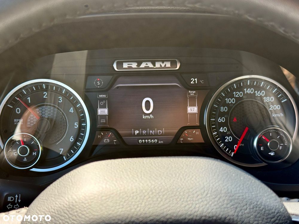RAM 1500 - 23
