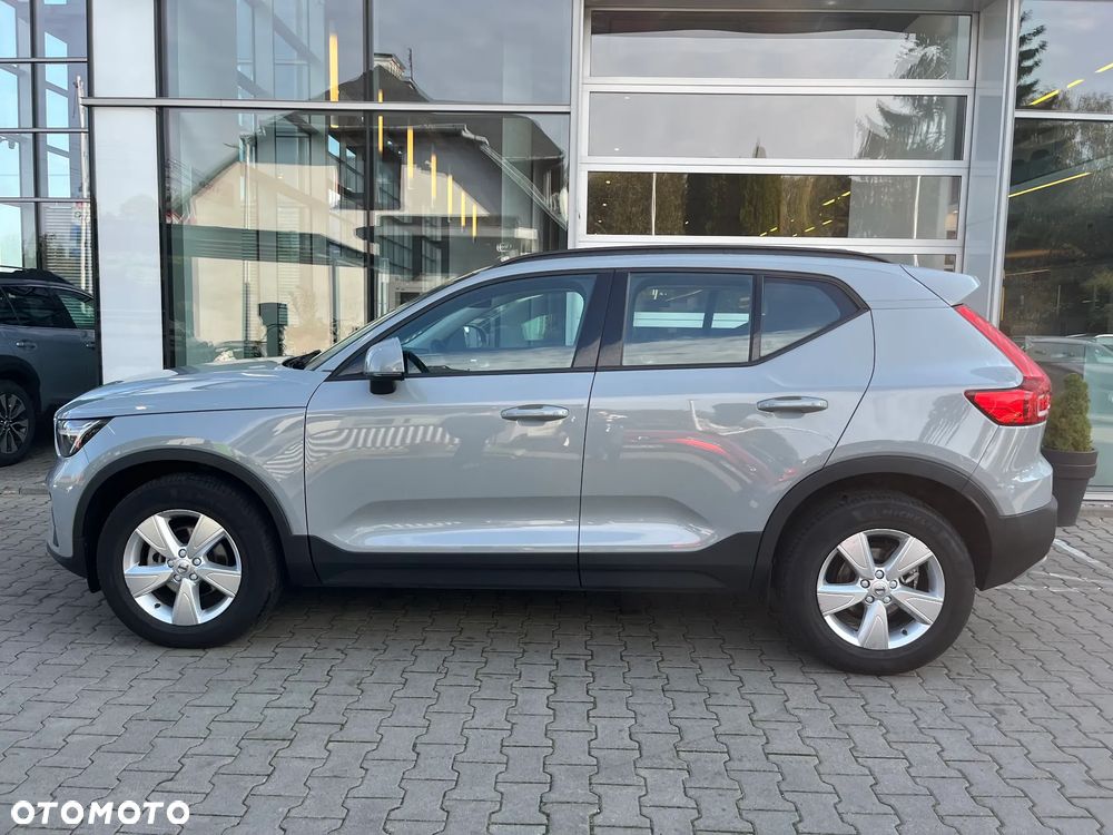 Volvo XC 40 T2 Essential - 2