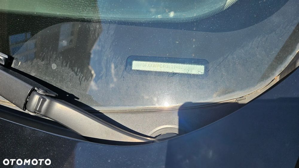 Ford Mondeo 2.0 TDCi Ambiente - 3