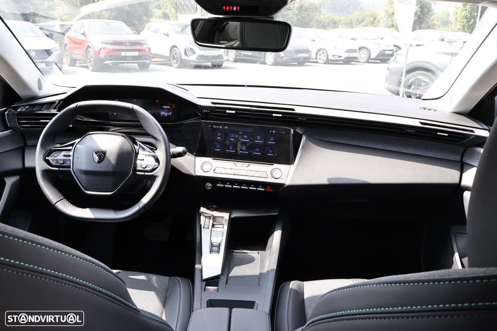 Peugeot 408 1.6 Hybrid Allure e-EAT8 - 11