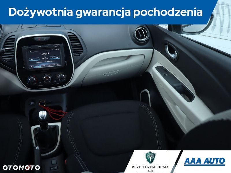 Renault Captur - 10
