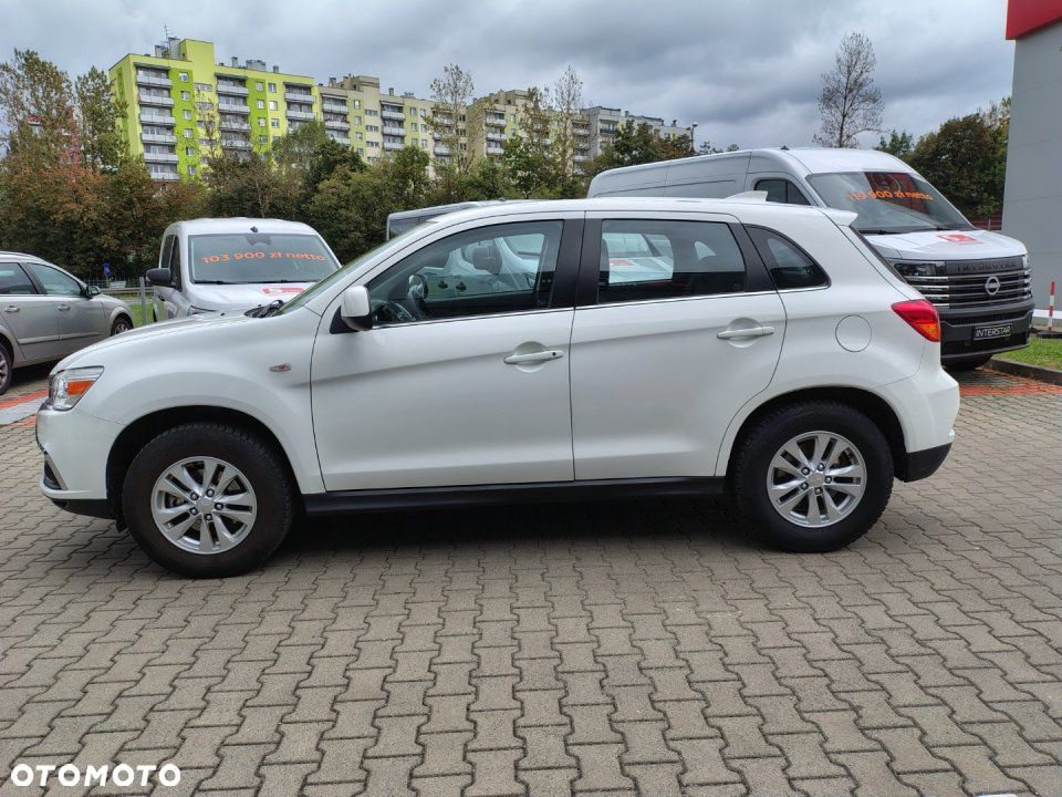 Mitsubishi ASX - 3