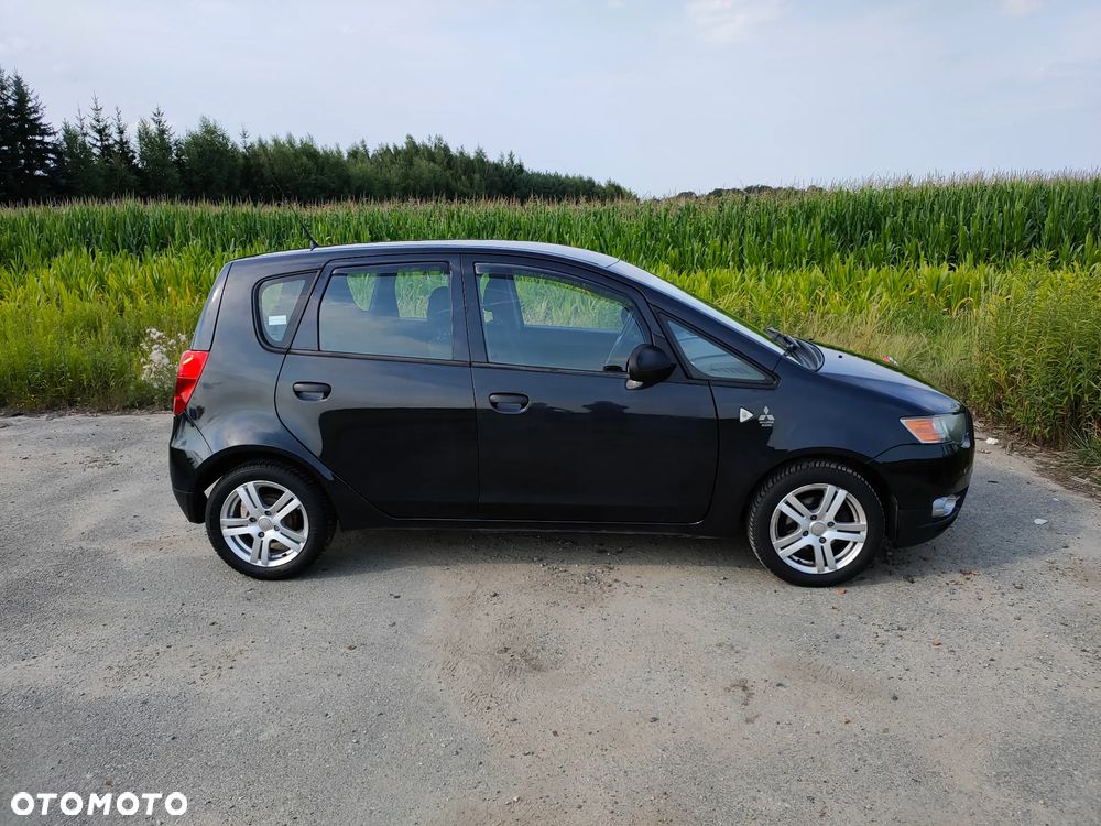 Mitsubishi Colt 1.3 Invite - 8