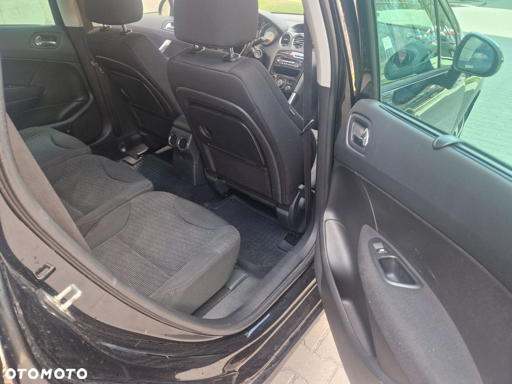 Peugeot 308 1.6 Premium - 23