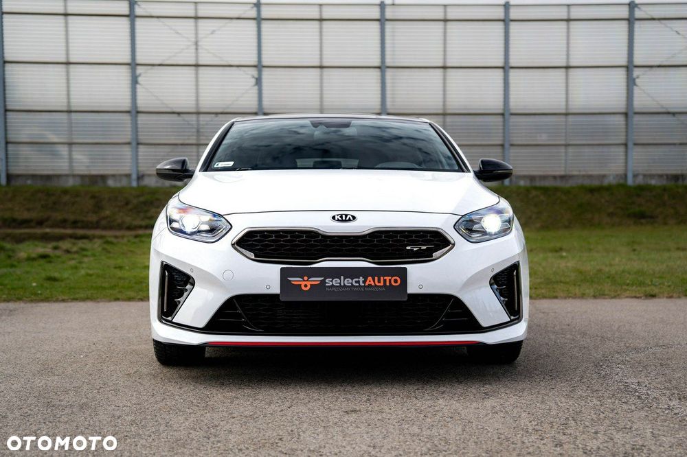 Kia ProCeed - 2