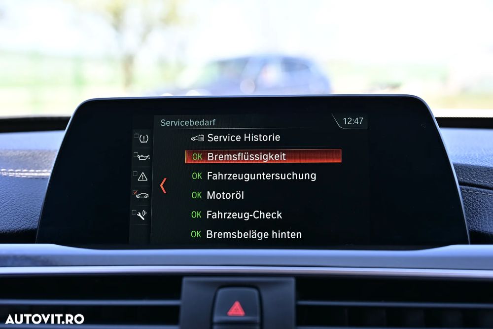 BMW Seria 3 320d Aut. Sport Line - 28