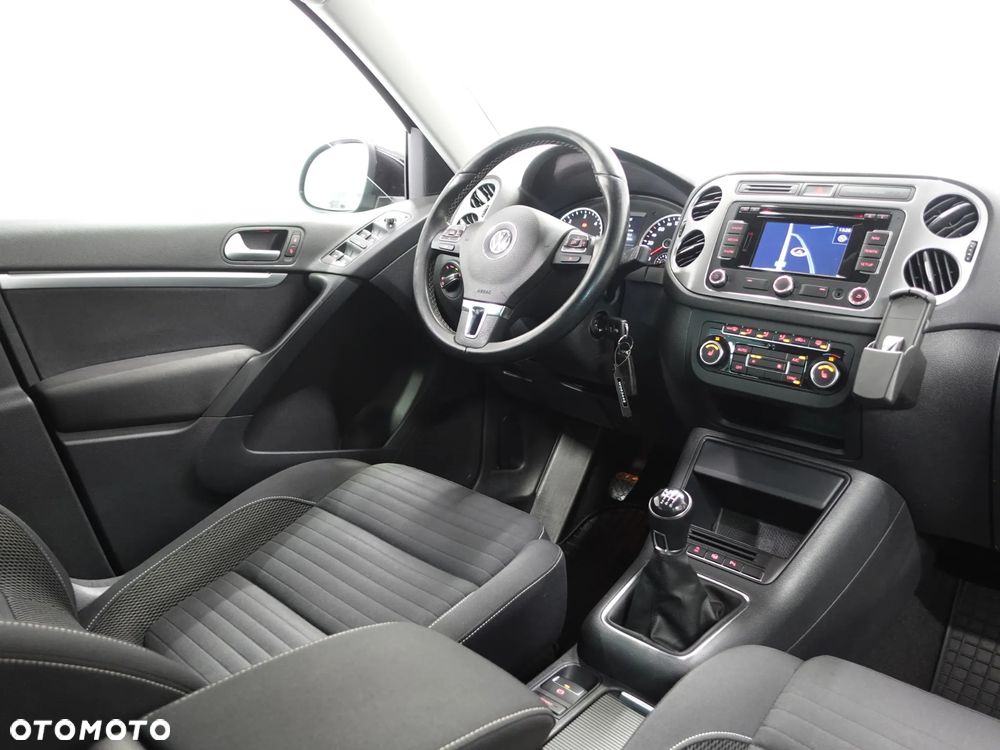 Volkswagen Tiguan 2.0 TDI DPF BlueMotion Technology Cup Sport & Style - 28