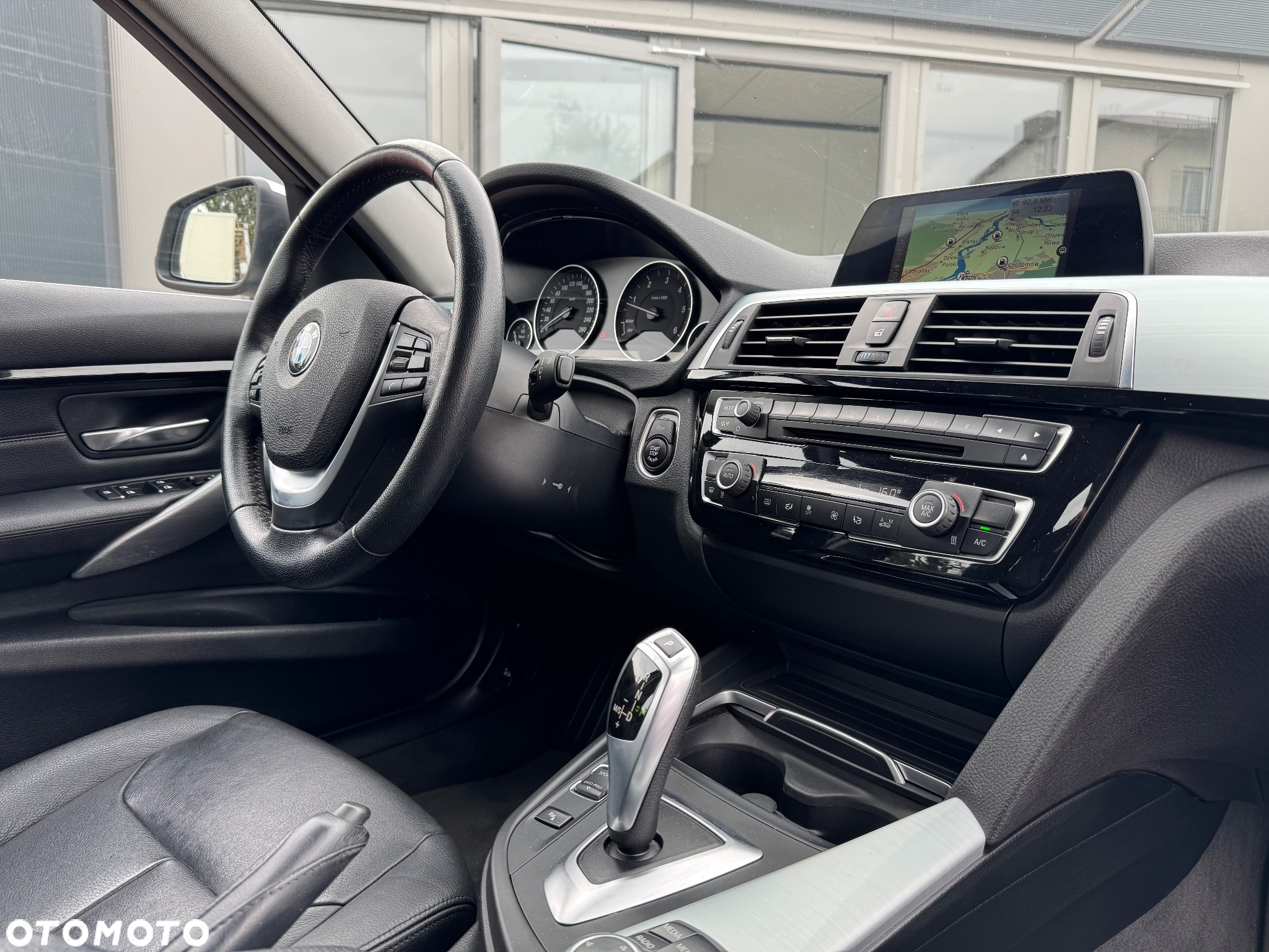 BMW Seria 3 316d Luxury Line - 6