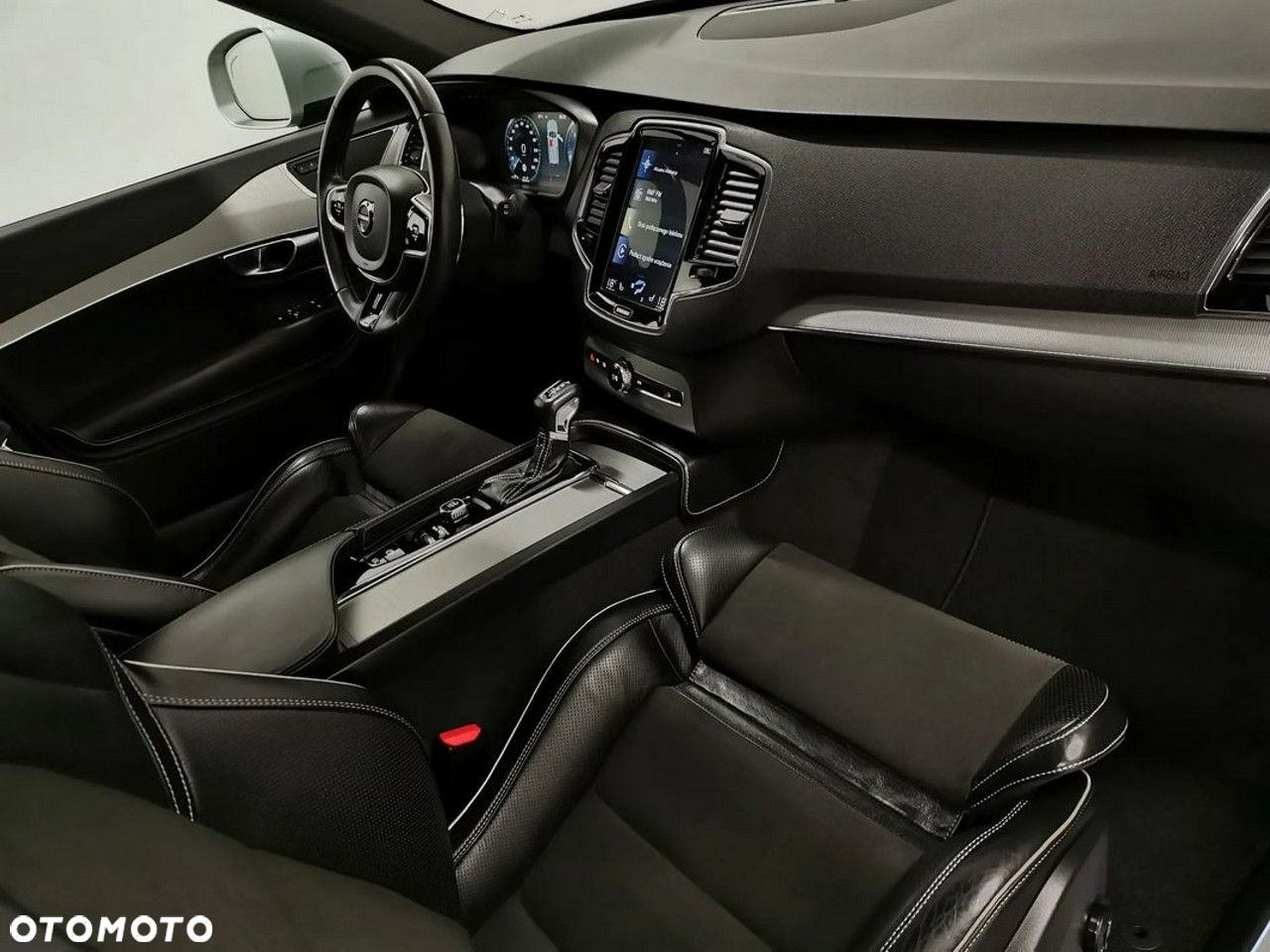 Volvo XC 90 D5 AWD R-Design - 23