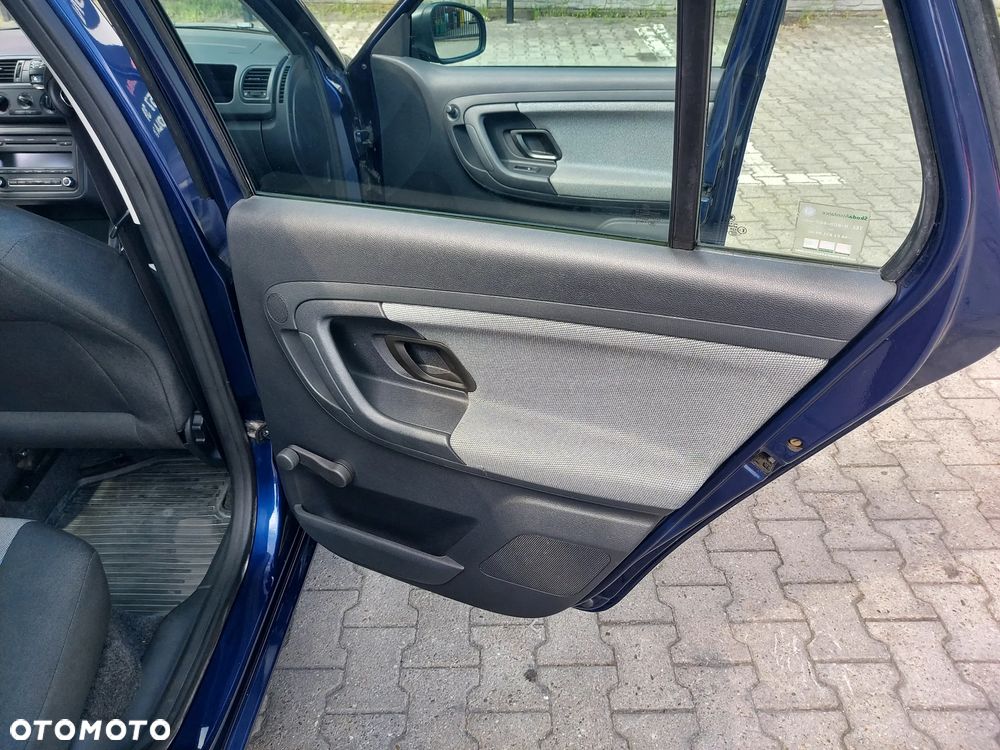 Skoda Fabia 1.6 TDI DPF Active Plus - 14