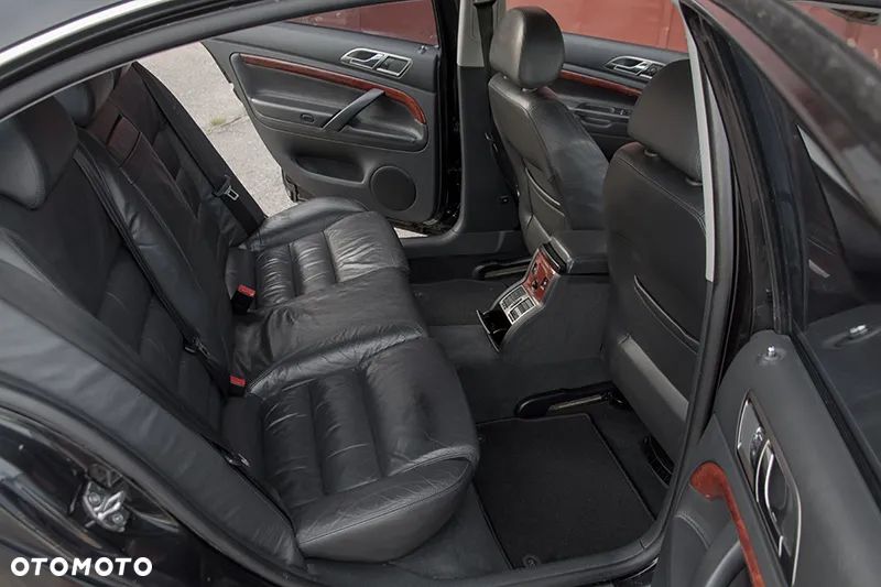 Skoda Superb 2.8 V6 Elegance - 17