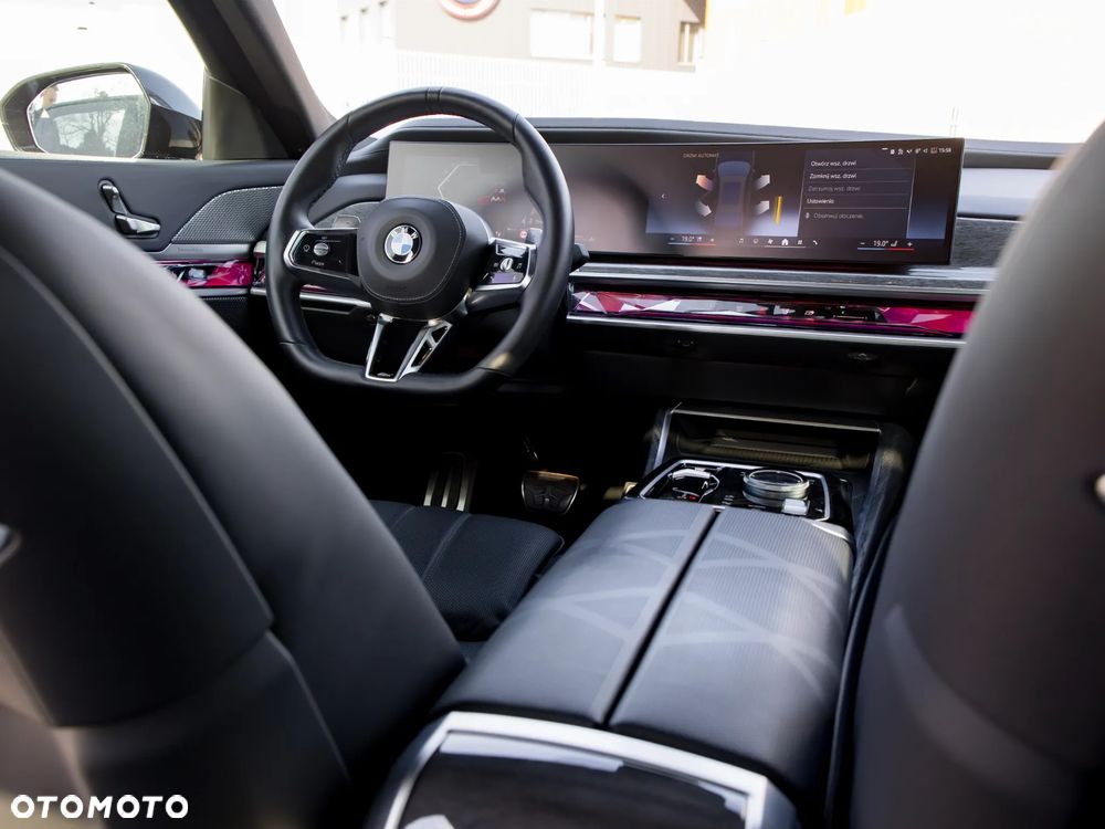 BMW Seria 7 - 14