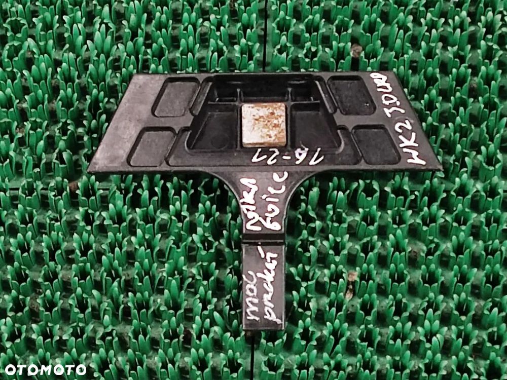 JEEP GRAND CHEROKEE WK2 3.0 CRD 16-21r Mocowanie Przekaźnika Świec Żarowych - 1