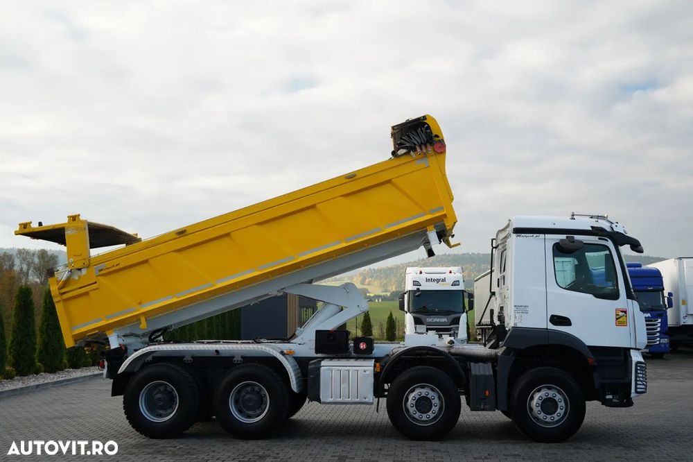 Mercedes-Benz AROCS 3243 / 8x4 / BASCULĂ DUBLU 6,2 M / HAYON HIDRODOXY / CLAPETĂ HIDRODOXY / AUTOMATĂ / ANVELOPE 100% / EURO 6 / 2021 - 5