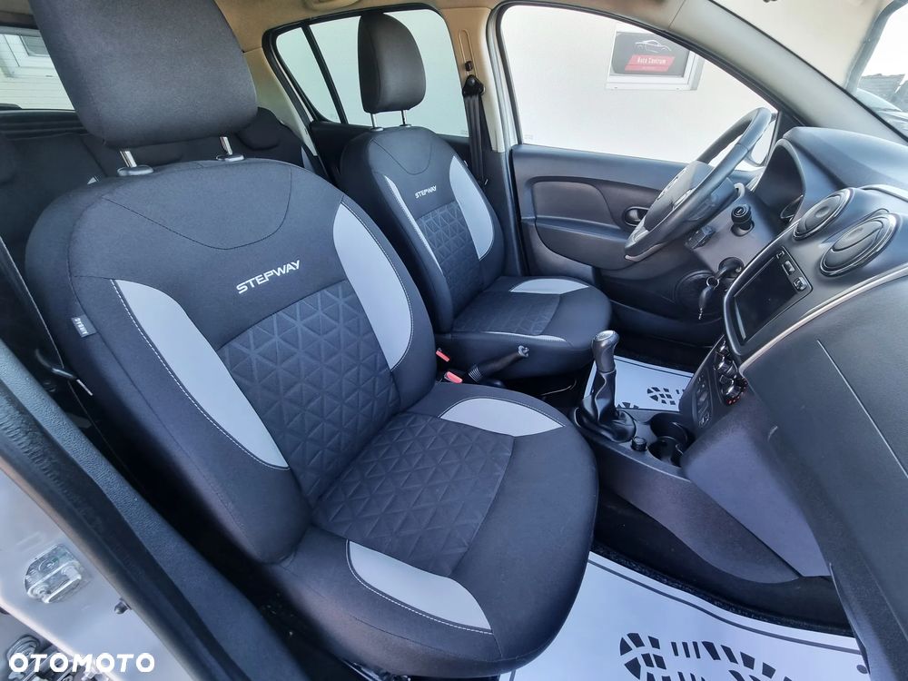 Dacia Sandero Stepway TCe 90 (S&S) Prestige - 12