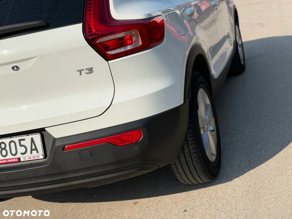 Volvo XC 40 T3 Momentum - 40